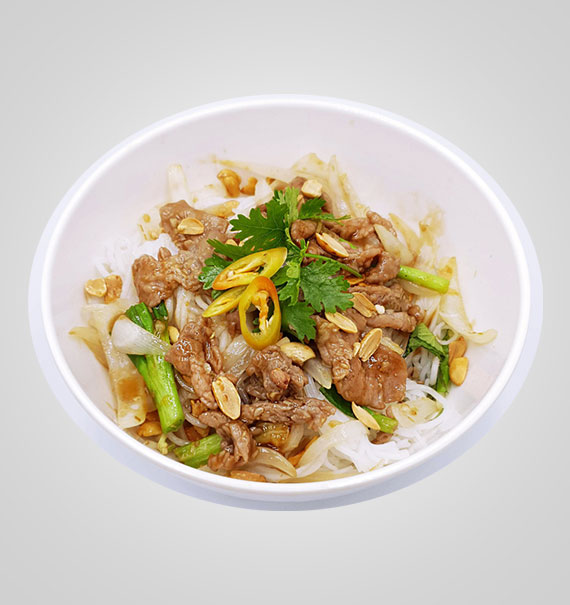 noodles soup with hanoi stir fried beef pho 2000