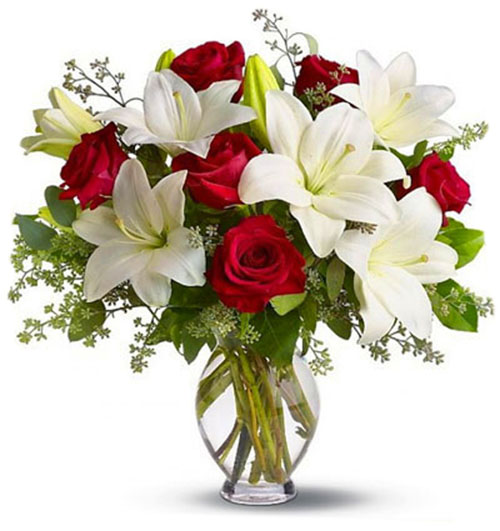 lilies vases 02 500x531