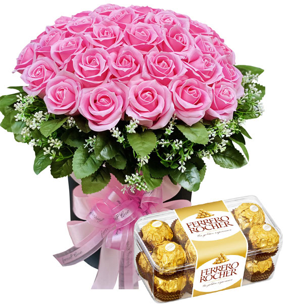 waxed roses and chocolate mothers day 02