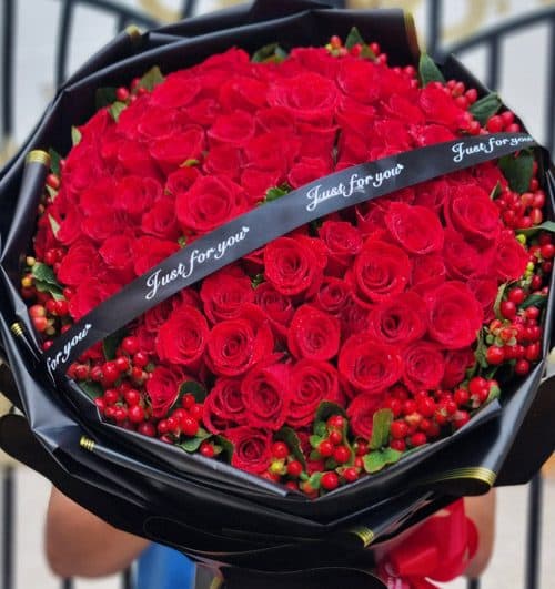 send-flowers-to-ho-chi-minh-vietnam