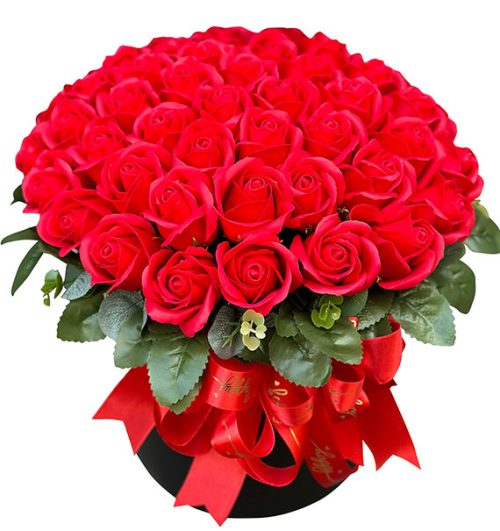 vietnamese womens day waxed roses 01