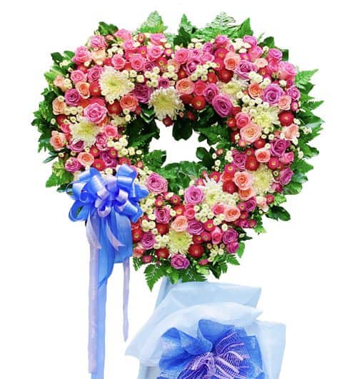 Sympathy Flower Standing Spray 33 500x531