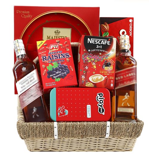 tet gifts basket vietnam 03 500x531
