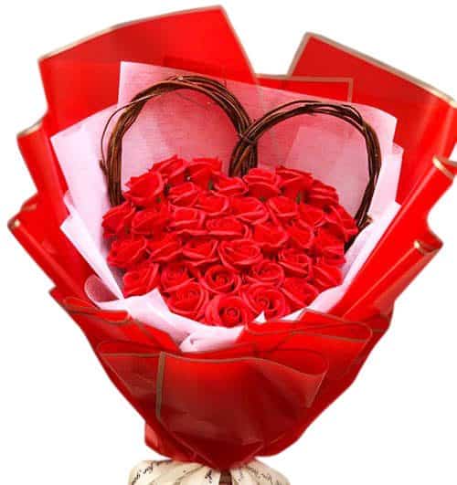 waxed roses 05 500x531