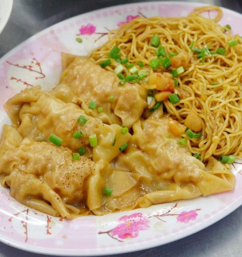 jiaozi noodles with oyster sauce ha ton quyen
